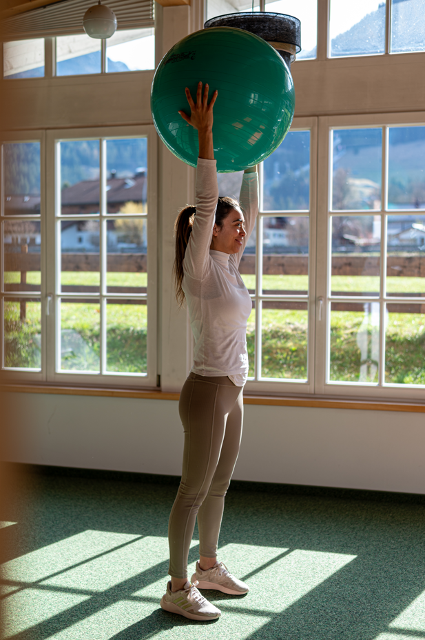 Exercise ball training with Magdalena