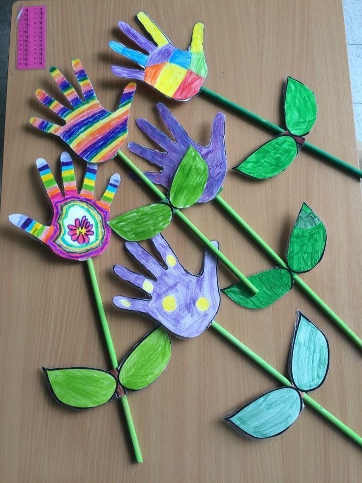 Making flowers from handprints