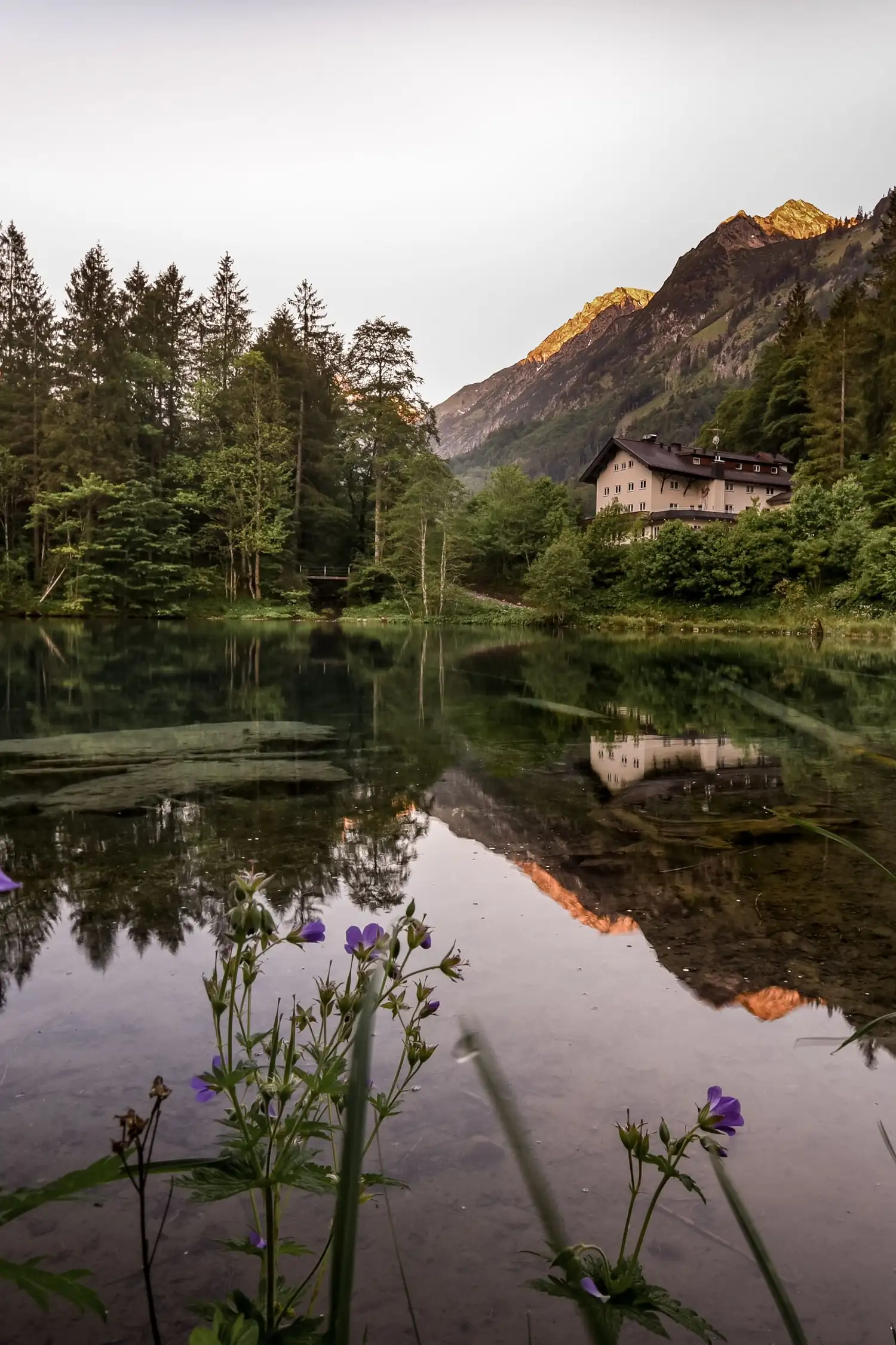 Guided Hike: “The Deep-Blue Christlessee & the Wildly Romantic Trettachtal”
