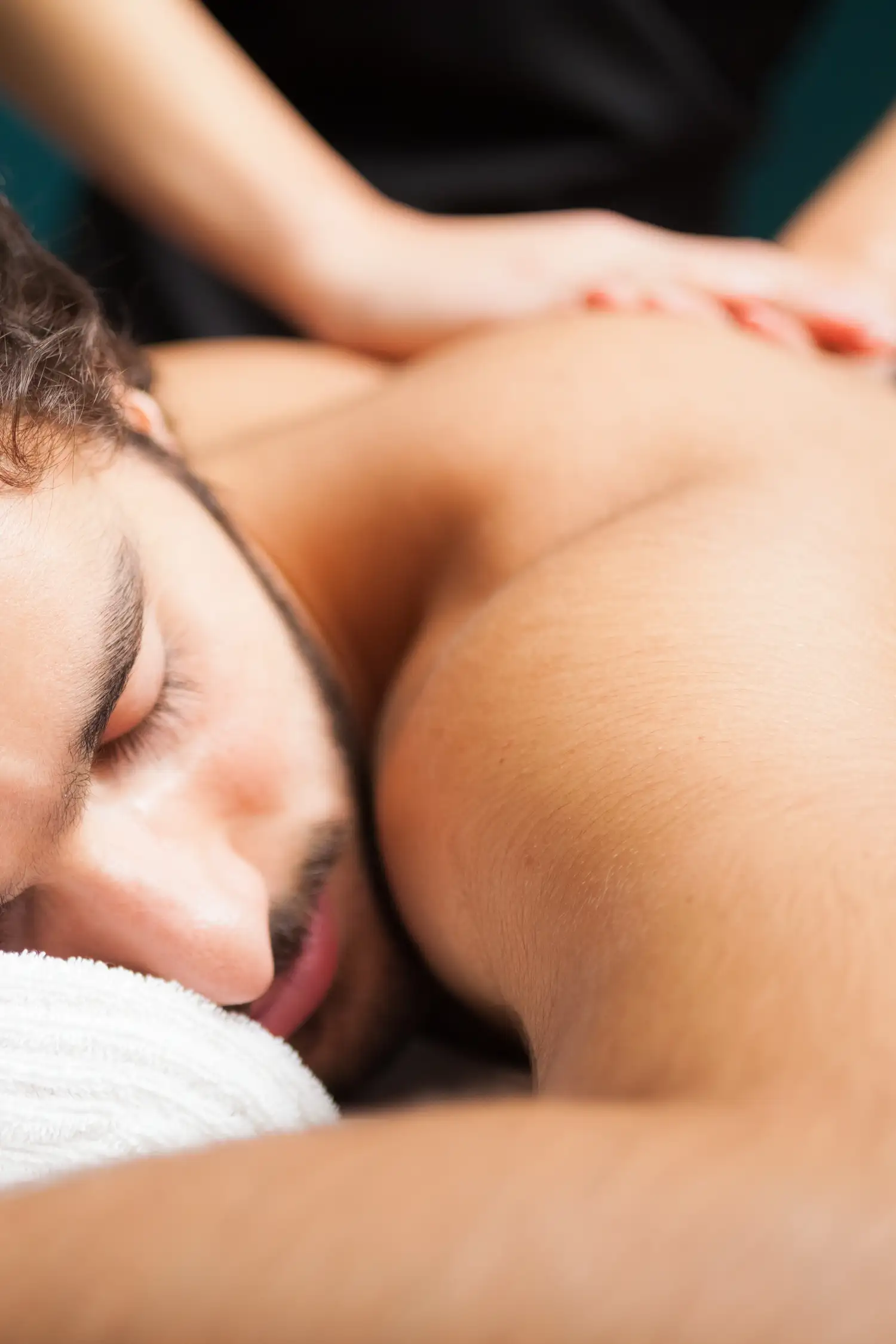 "Ajura"-massage