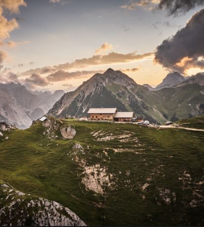 Wanderung über den Jägersteig auf die Rotmoosalm, über Südwandsteig und Wangalm, retour nach Klamm.