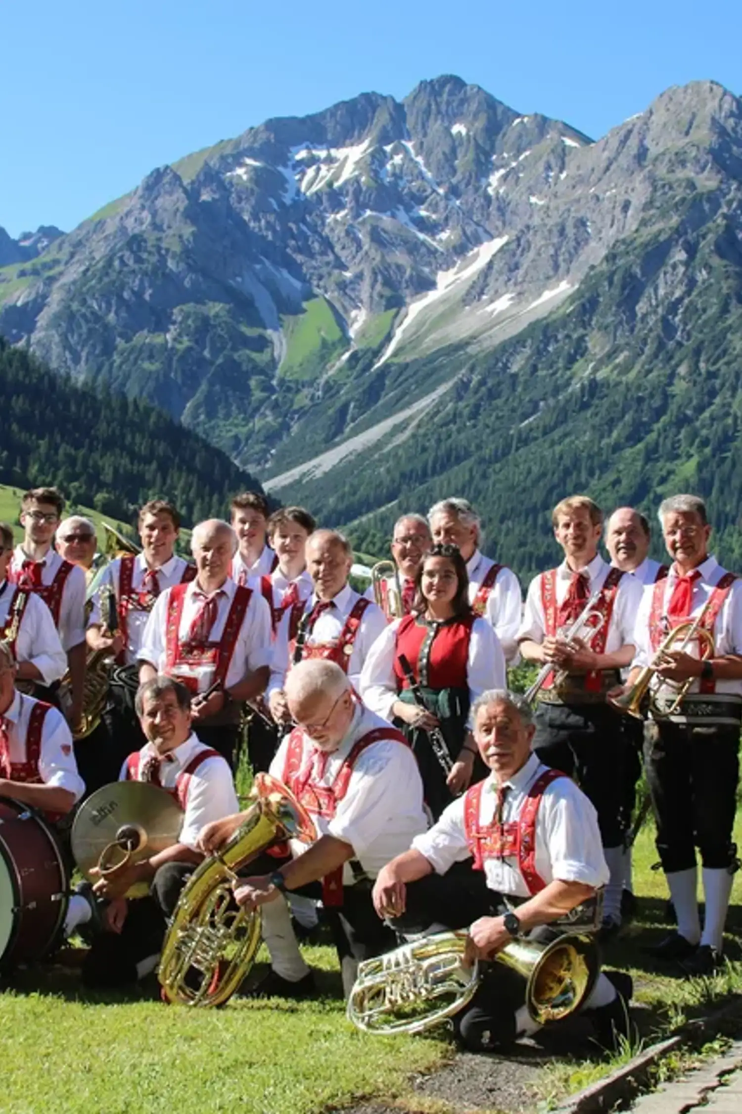 Frühschoppen mit dem Musikverein d'Hirschegger am Adlerhorst
