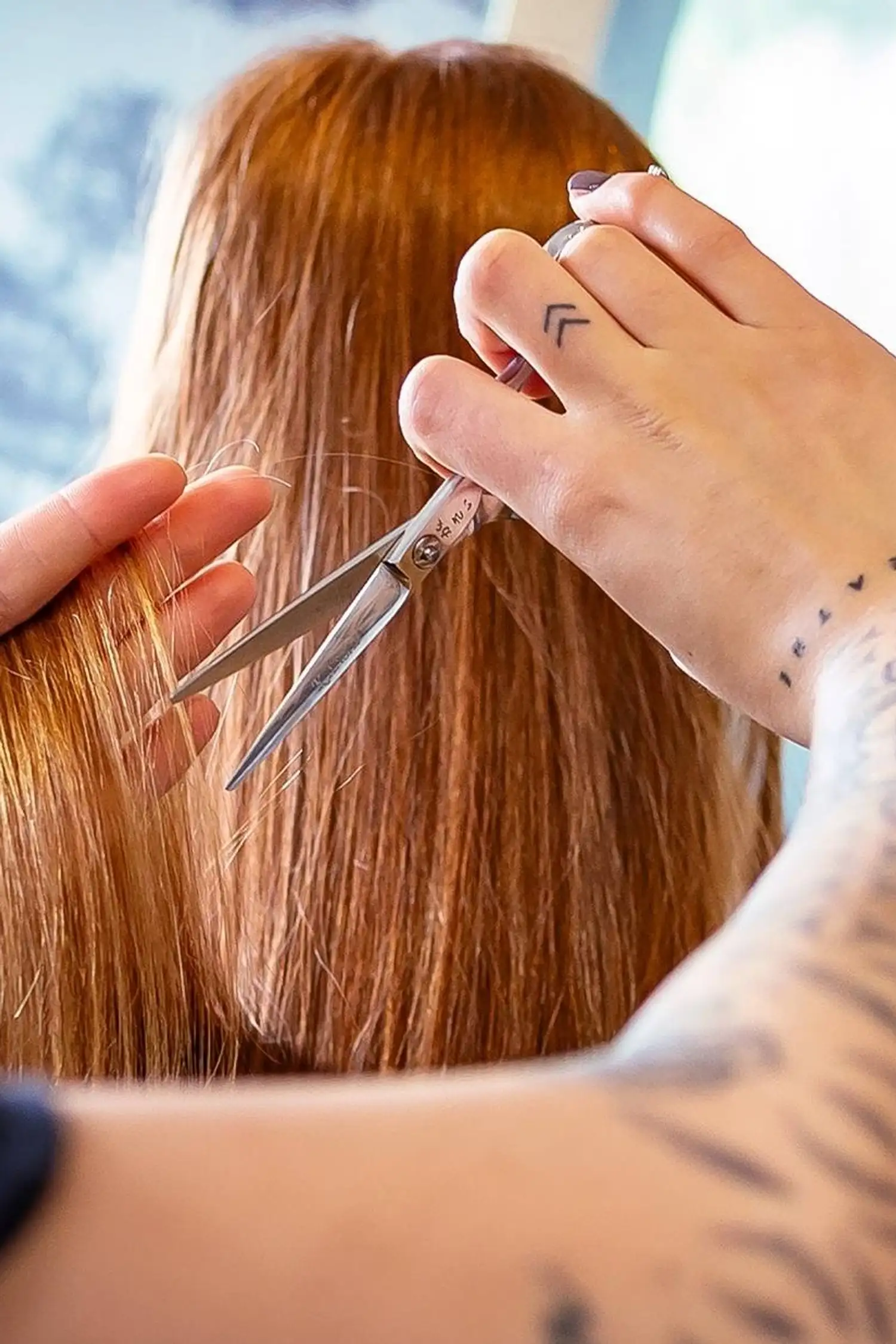 Haare Waschen & Föhnen & Schneiden