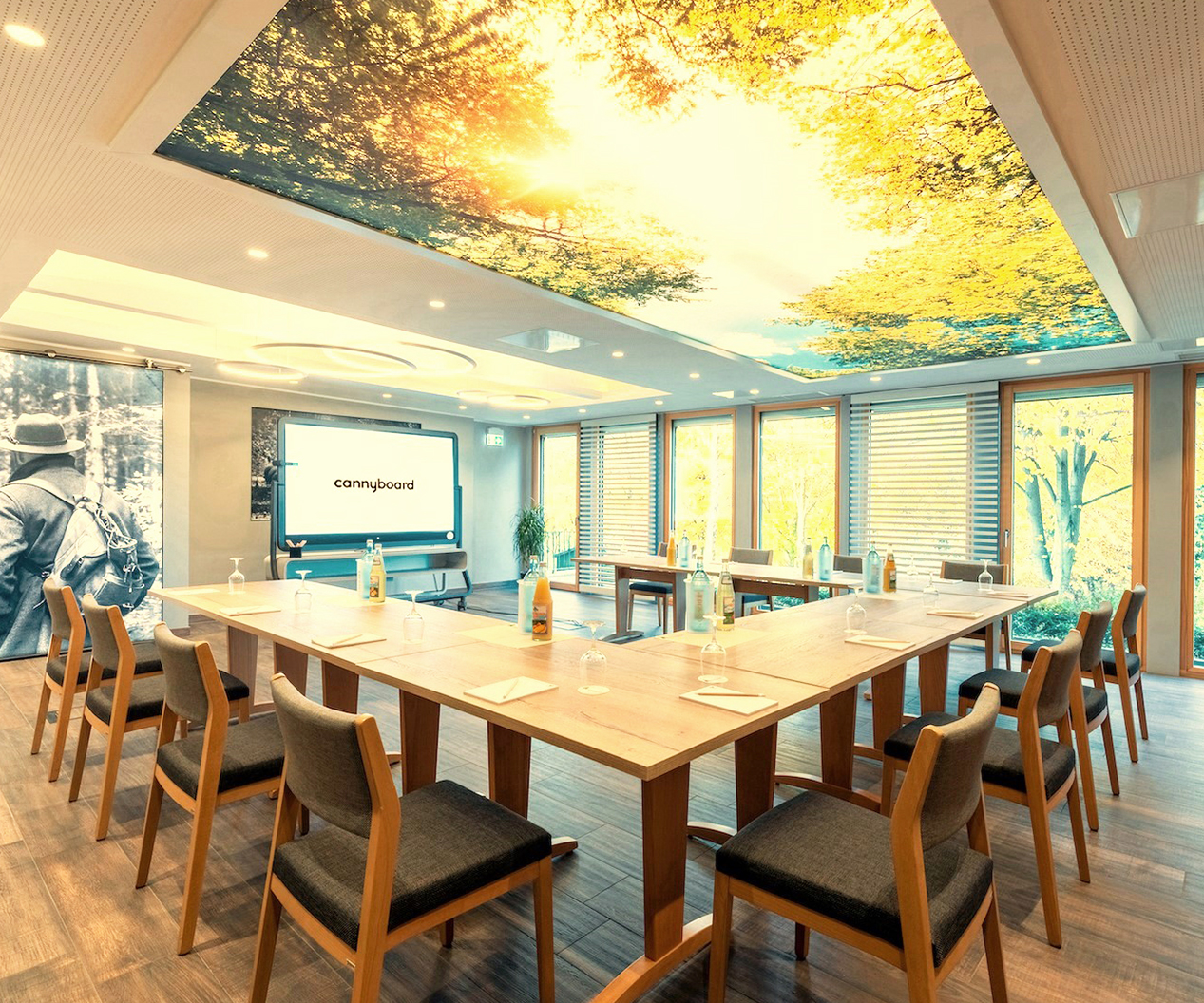 View 1
(70 m²)