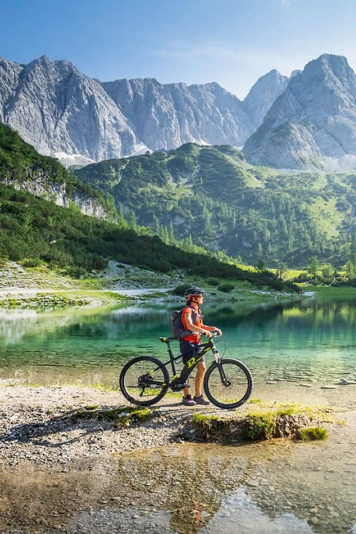 Activities Guided e-bike introductory tour around Seefeld with Fabian