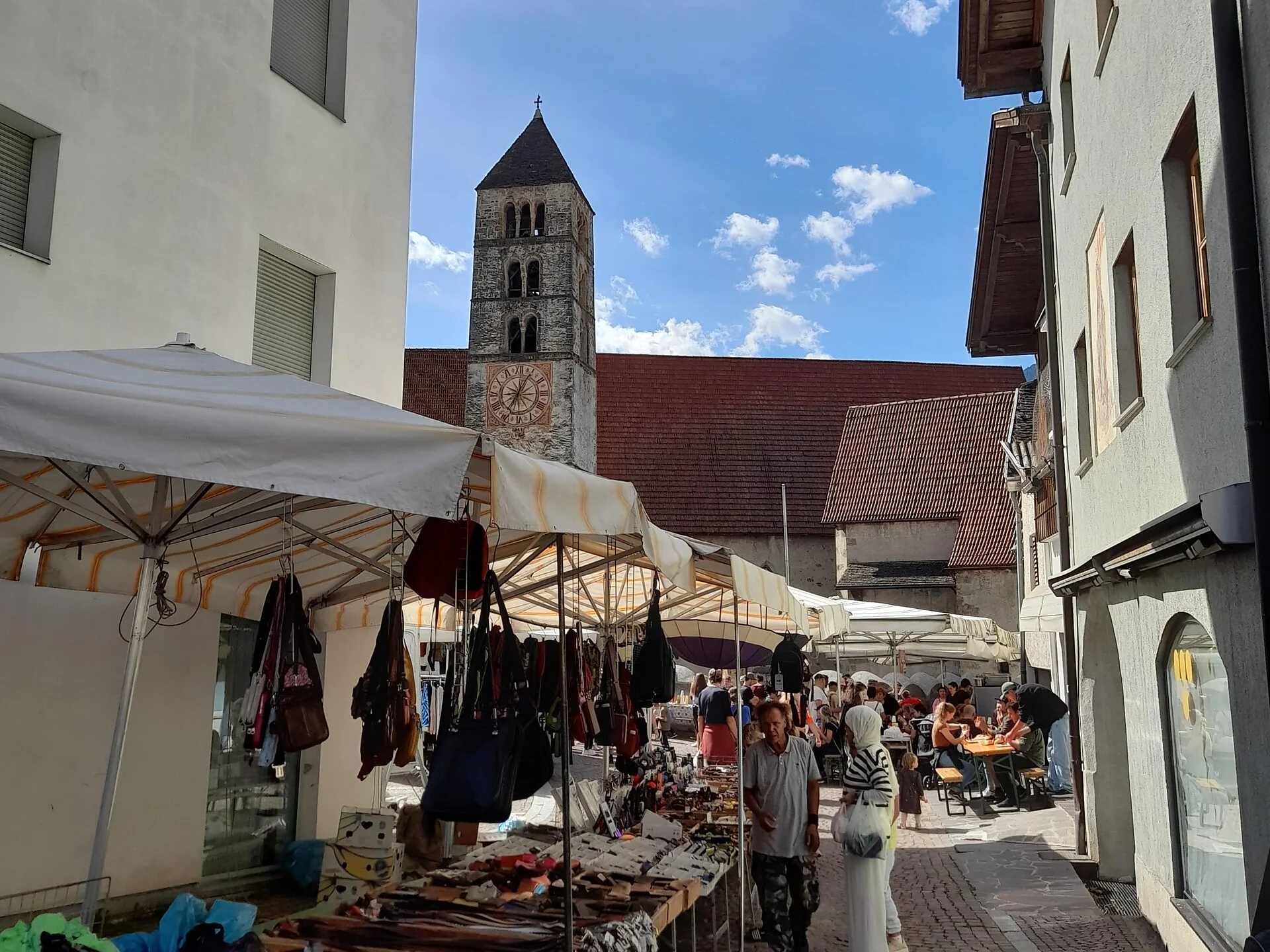 Rosenkranzmarkt Schluderns
