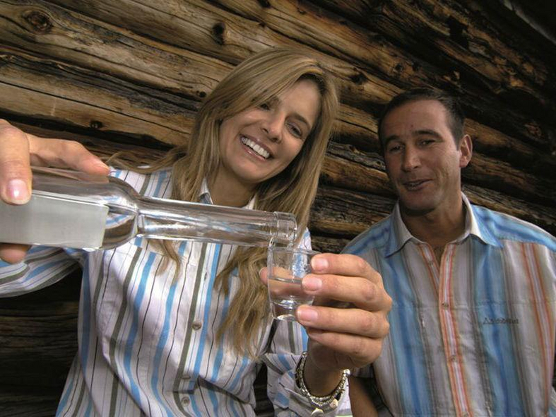 Stubai pleasure program: Distillery tour with schnapps tasting