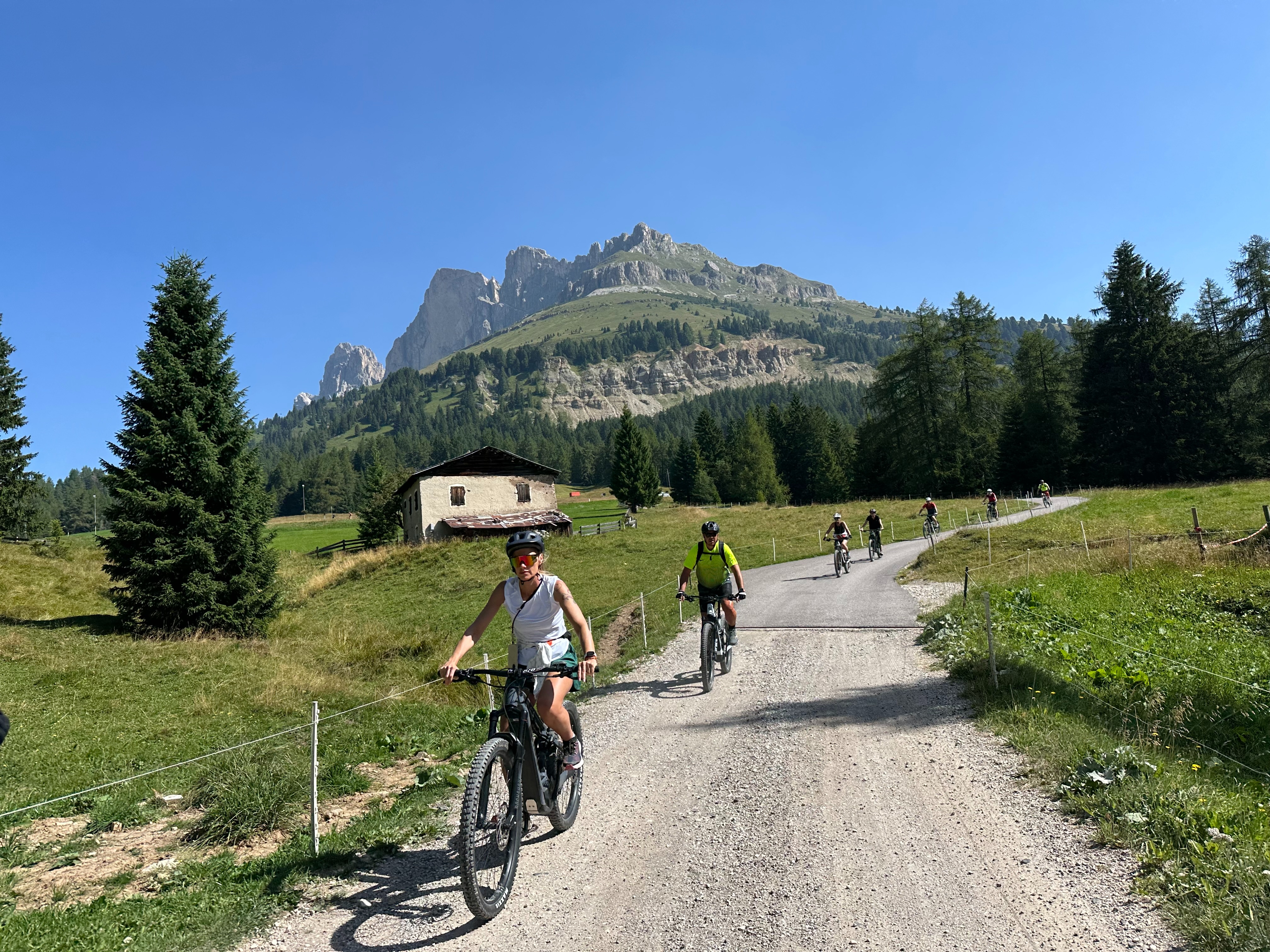 E-bike tour "Fassa tour"