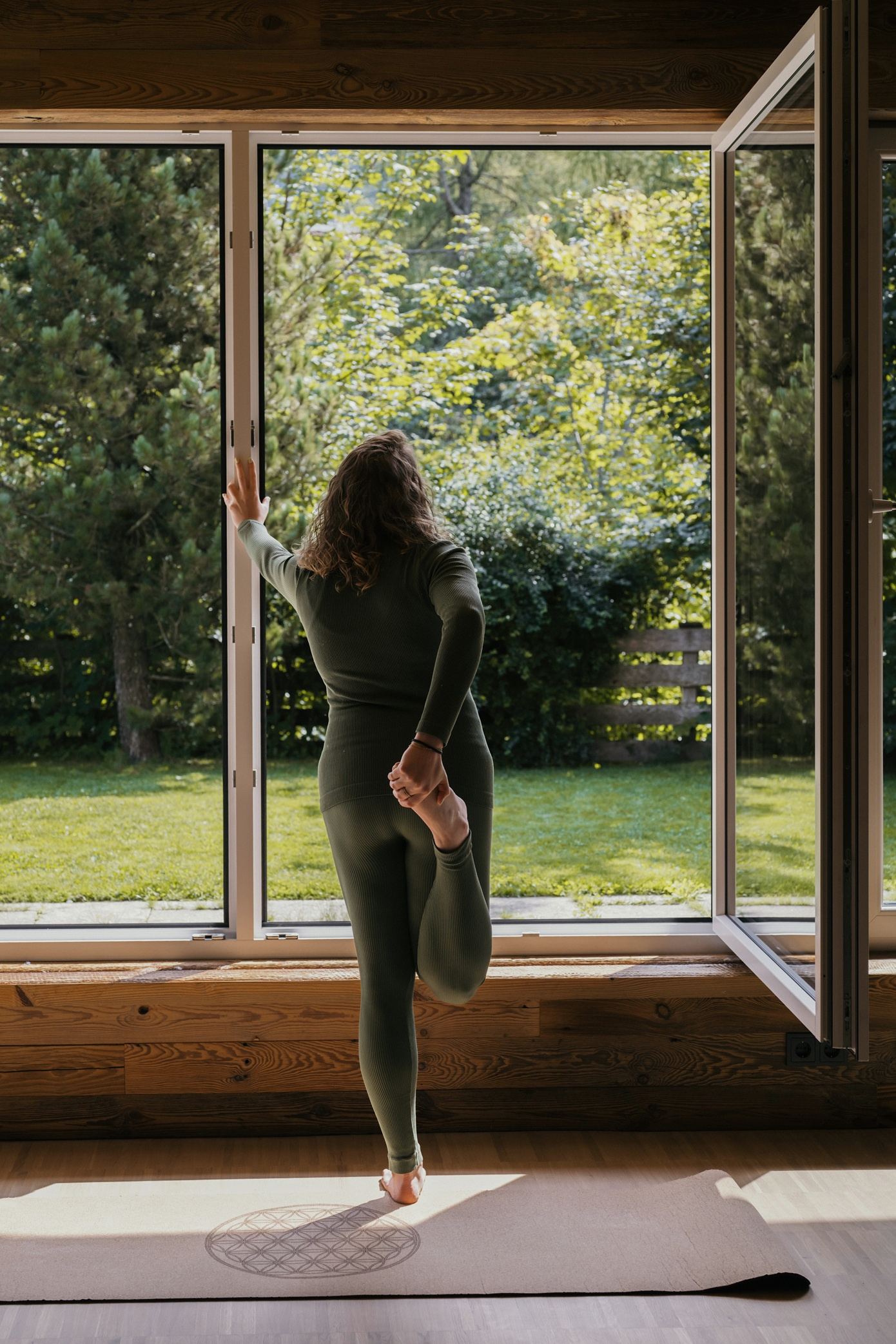 DIY Yoga im Bewegungsraum