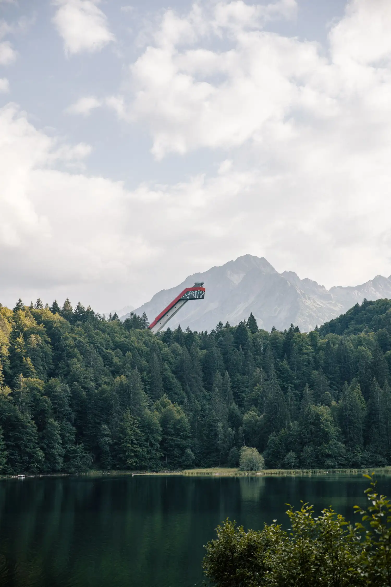 Guided Hike: "From Idyllic Freiberg Lake to the Heini Klopfer Ski Jump"