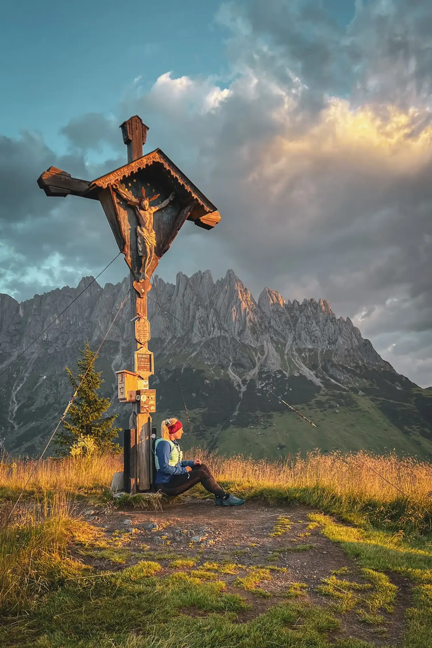 Mittlere bis anpruchsvolle Wanderung zum Hochkeilgipfelkreuz 1783m. (Mobility Card mitbringen)