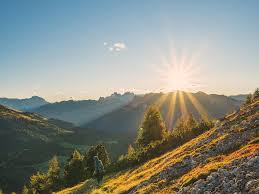 Sonnenaufgangswanderung im Rosengarten mit Frühstück
