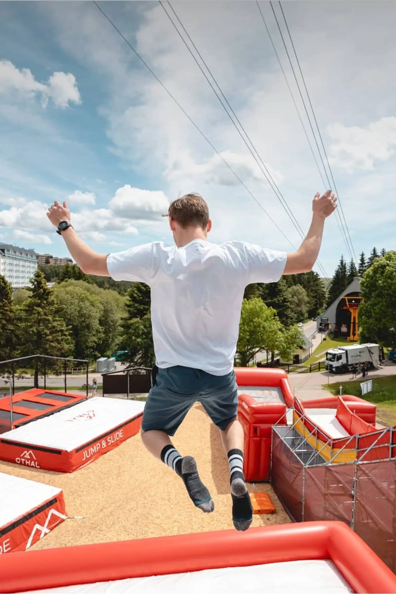 Sprungspaß im Jump Park Oberwiesenthal