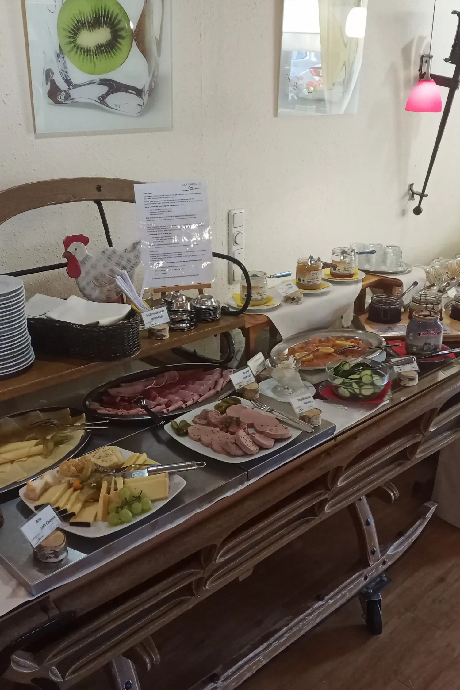 Reichhaltiges Landhotel-Frühstücksbuffet