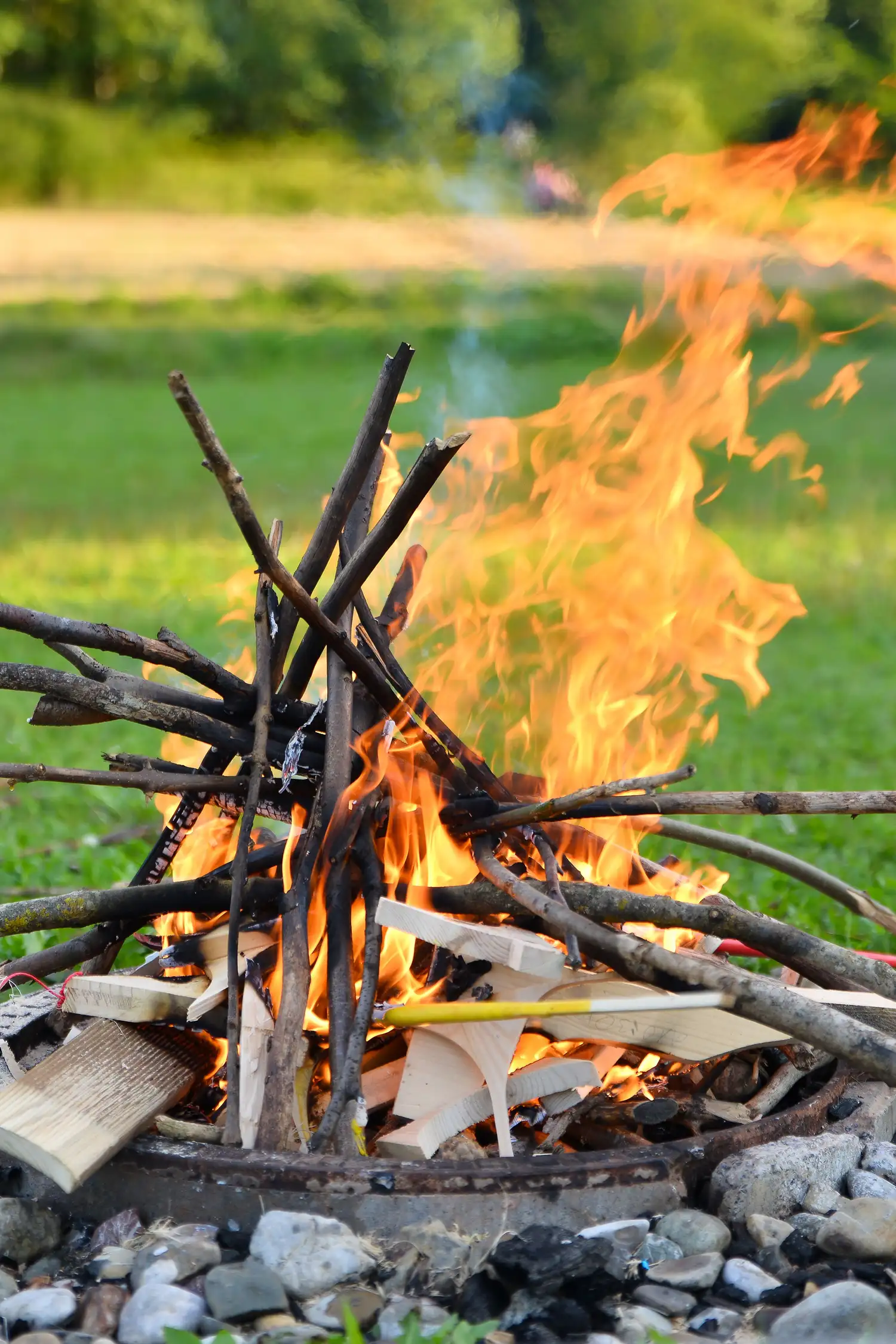 Lagerfeuer mit Marshmallows