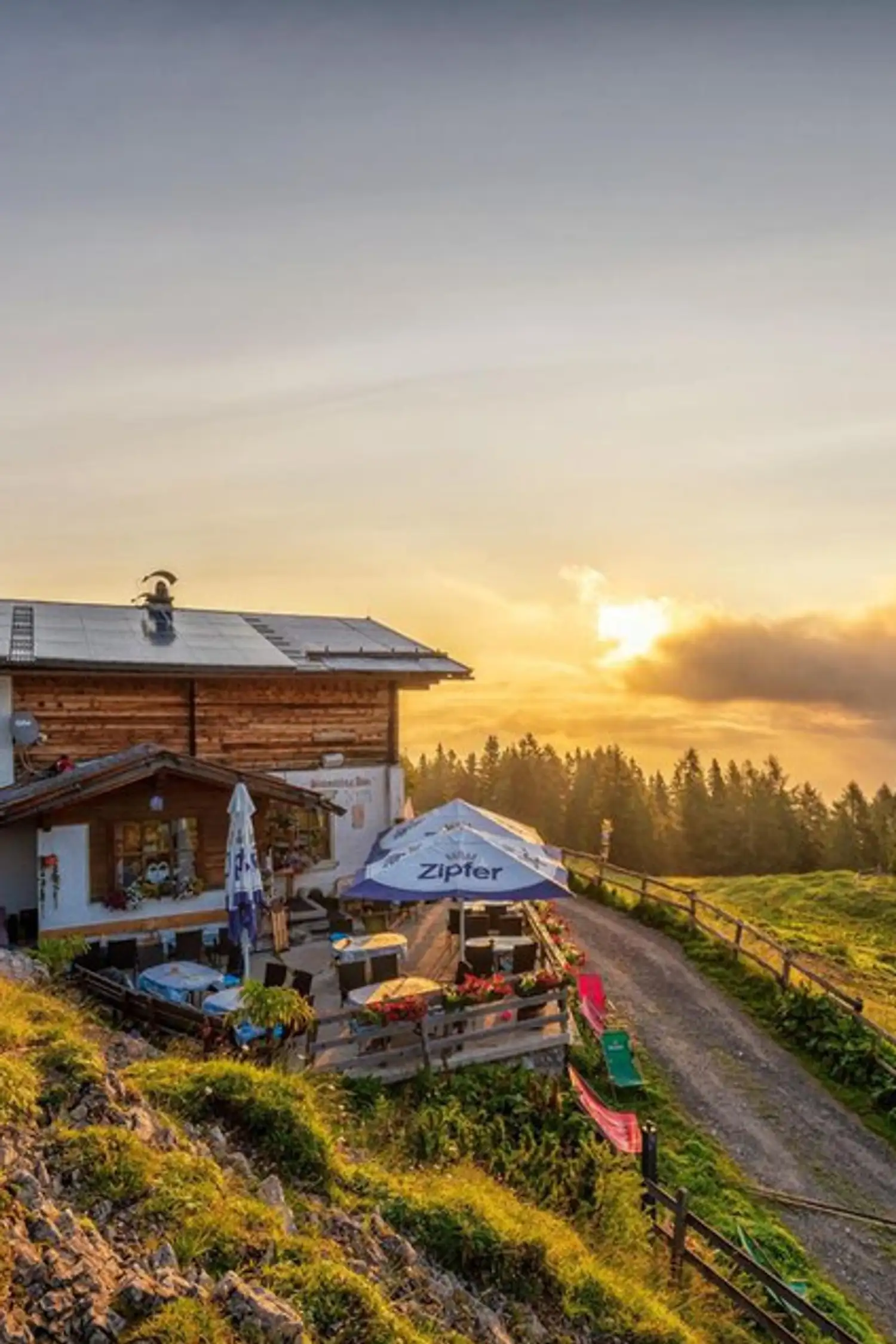 Buszubringer zur Simmeringalm
