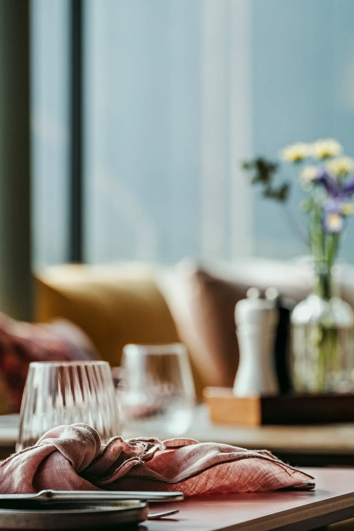 TOGETHER dining: coolnest Summer Journey – Sharing Around the World