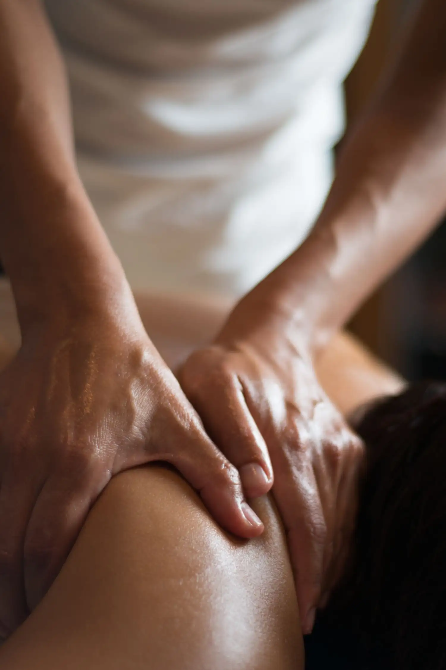 Energetische massage met aromatische oliën