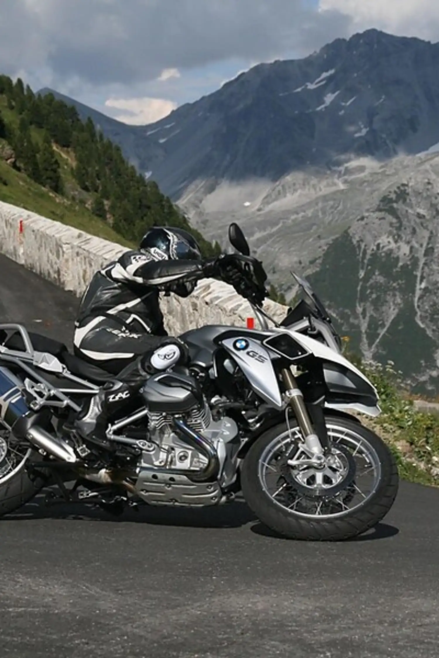 Guided Motorcycle Tour and Motorcycle Rental