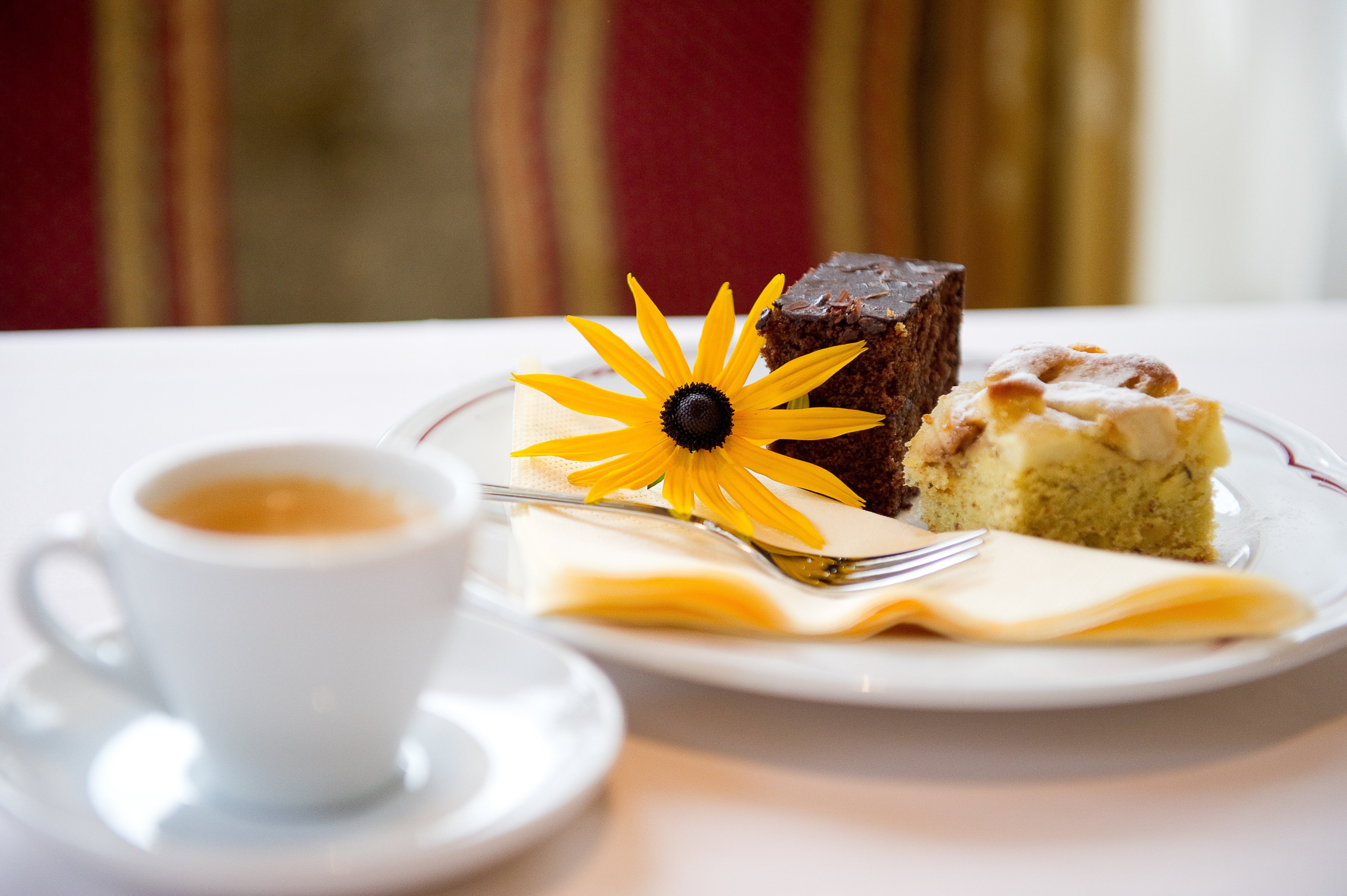 Omas Kuchenmoment – ein Stück Zuhause auf Urlaub