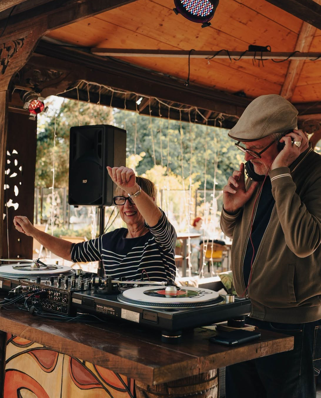 "After Hike": Hike First, Then Dance 
Dance Tea with Studio Wolny