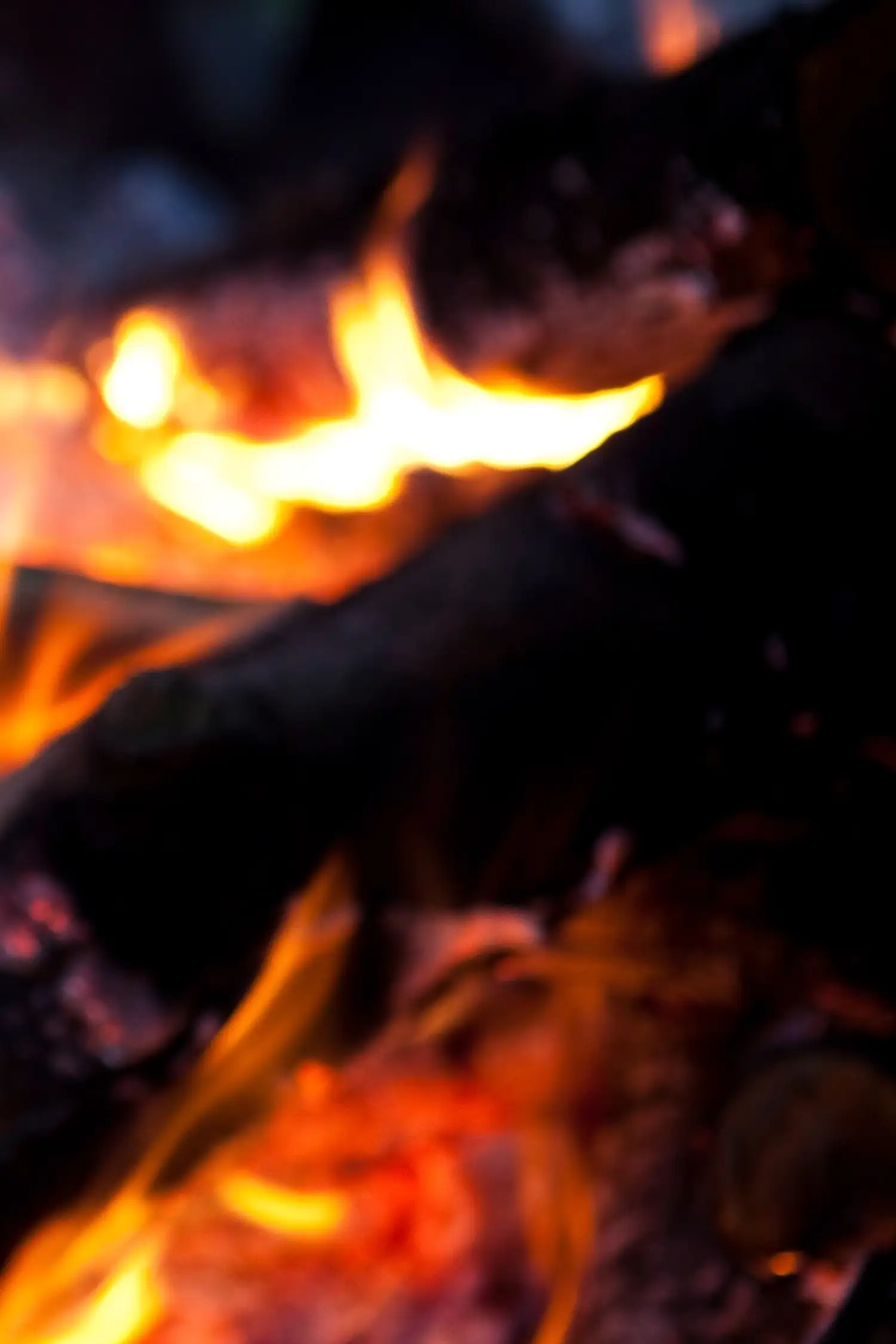 Funken und Licht: Am Anfang war das Feuer - Steinzeiterlebnis