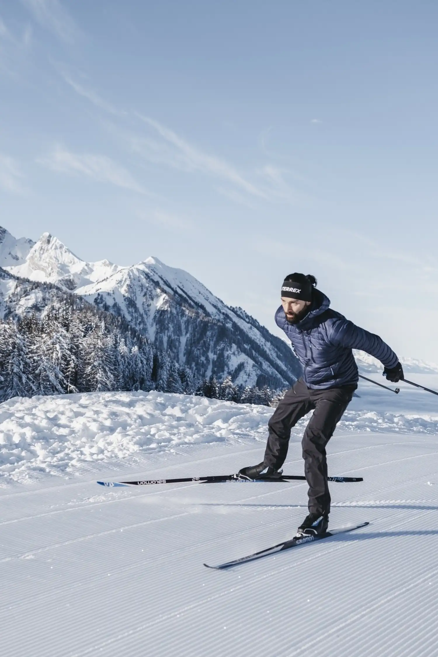 Cross country skiing: With a View