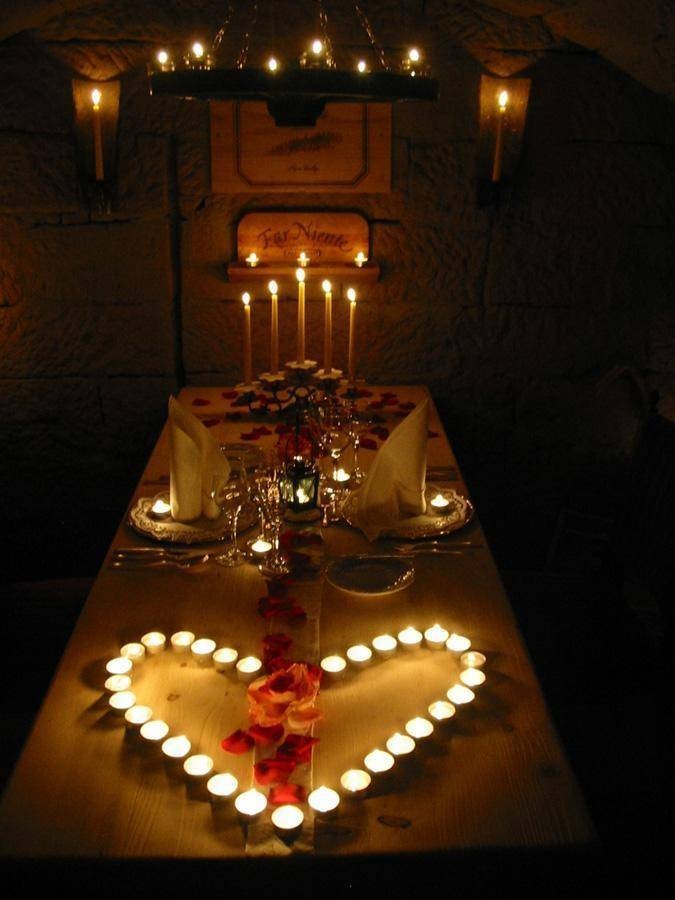 Romantischer Kuschelabend im Kuschelkeller