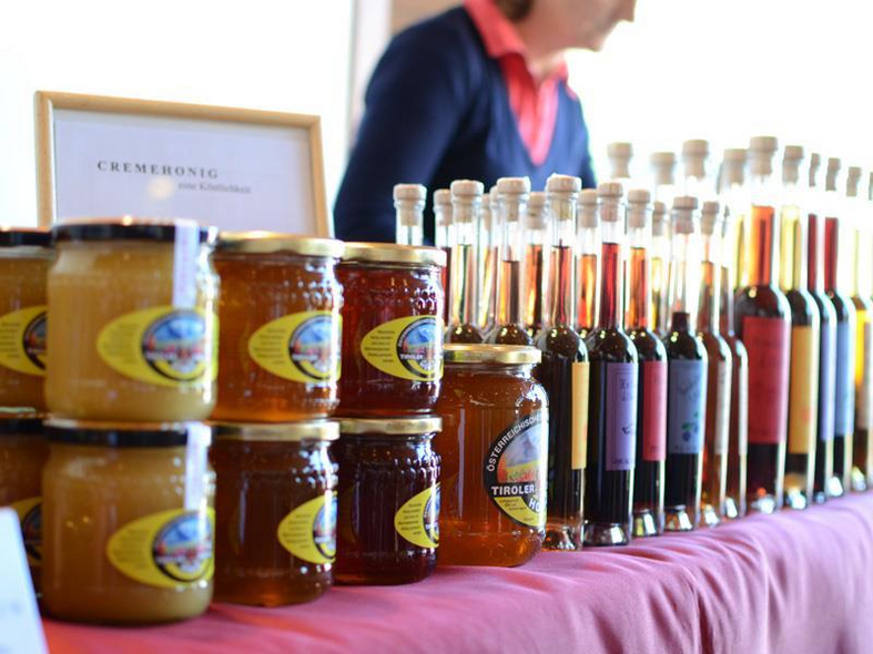 Stubai farmer's market