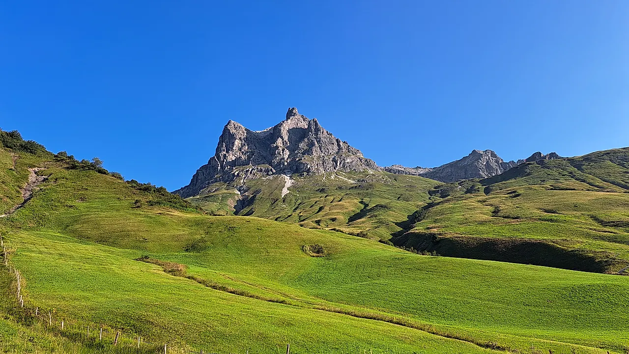Guided mountain tour Widderstein (2,533m)