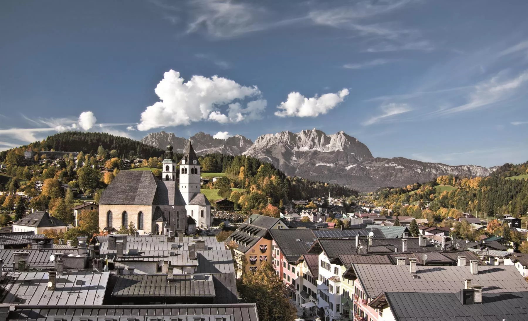City tour - From the Middle Ages to the sports city