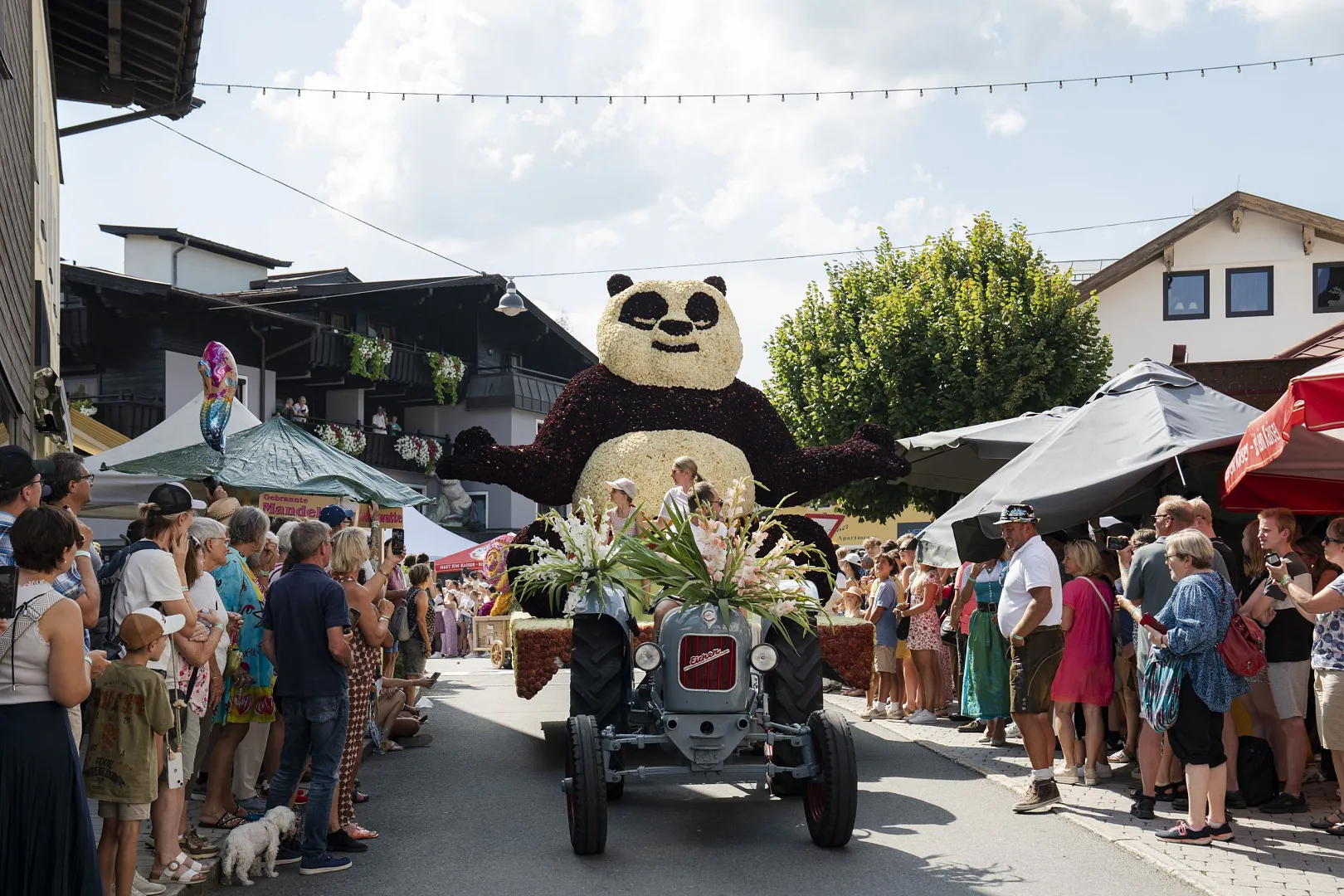 Flower parade in Kirchberg