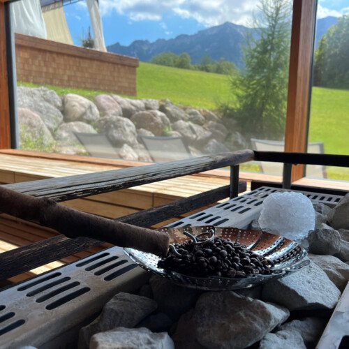 Aufguss-Zeremonie mit Kaffee