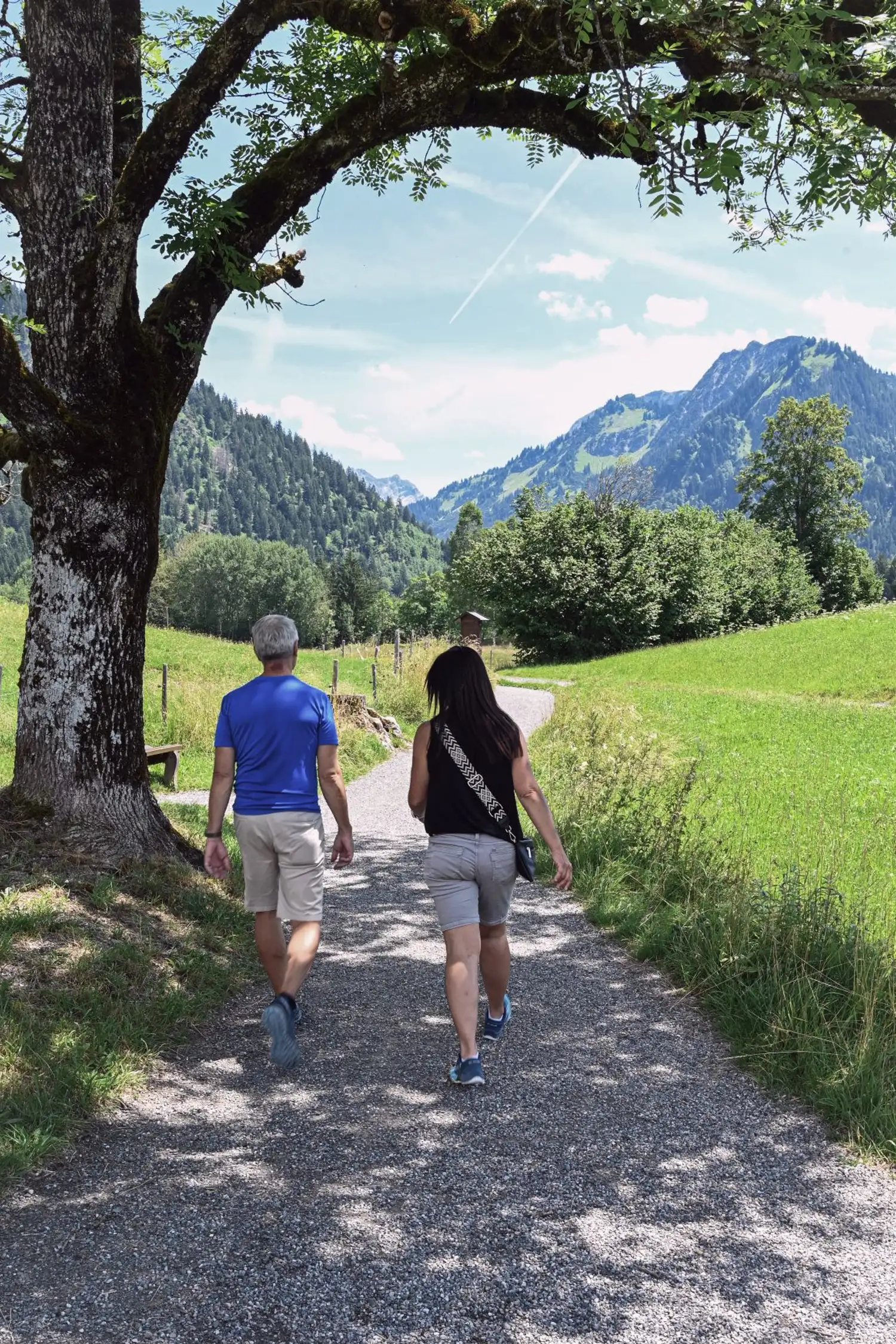 Hike with the Frank family 