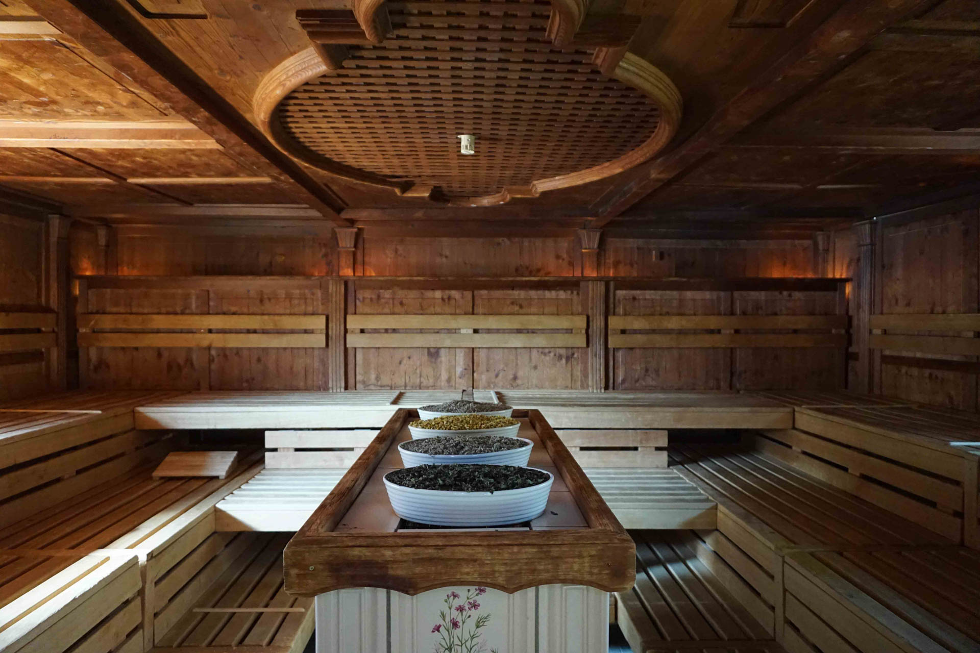 Temple of fragrances