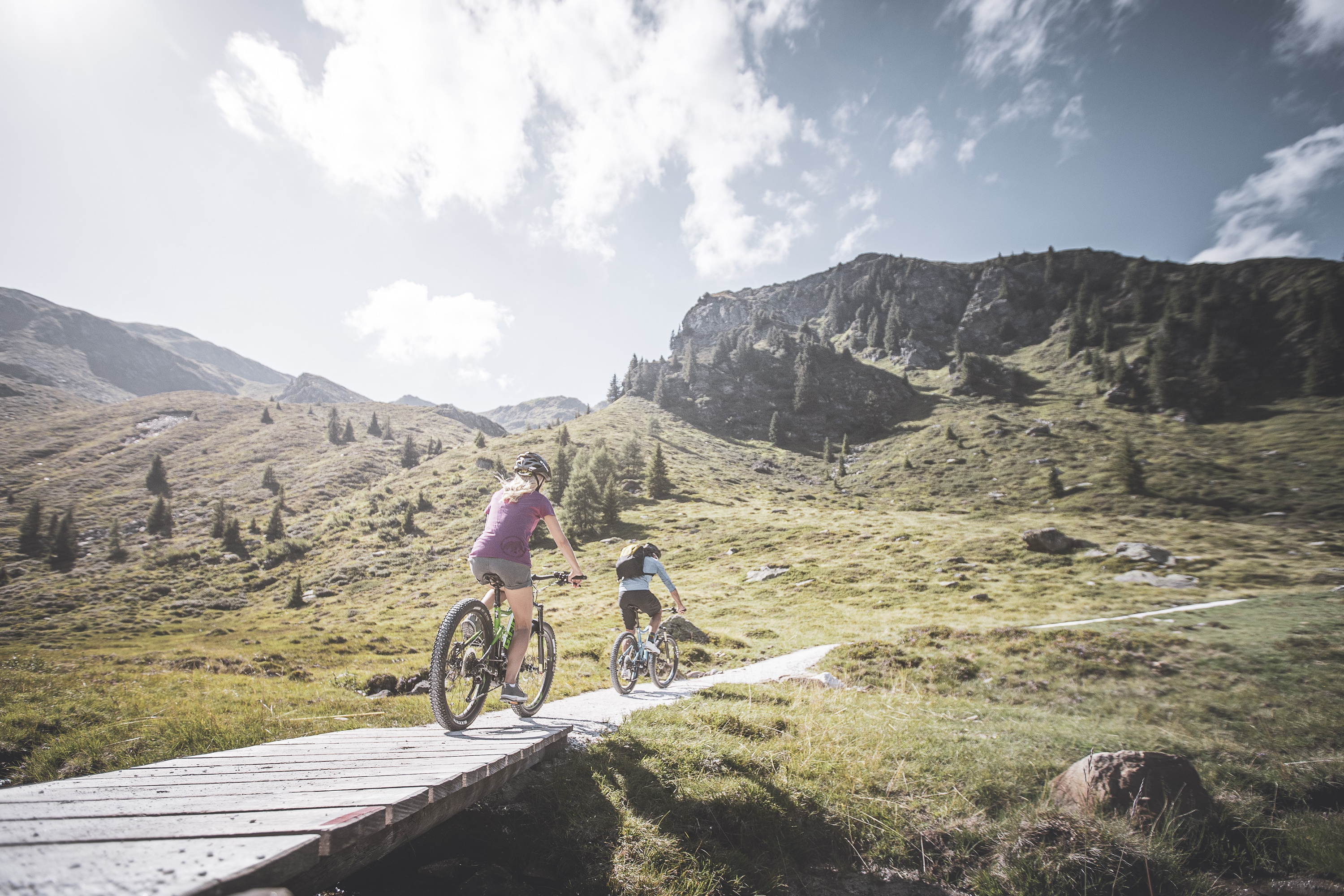 * Surprise  E-bike tour with Fabian