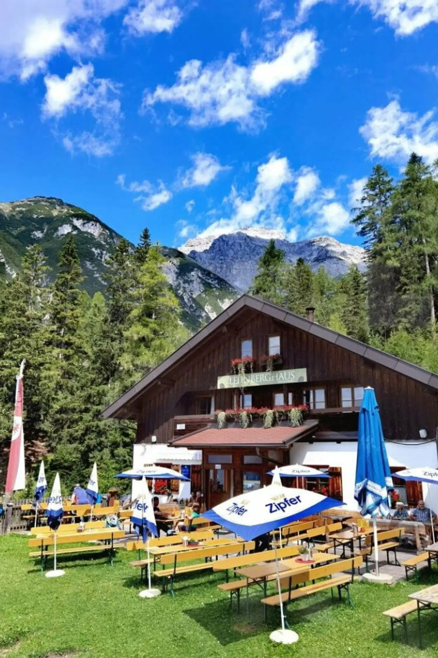 Buszubringer zum Lehnberghaus