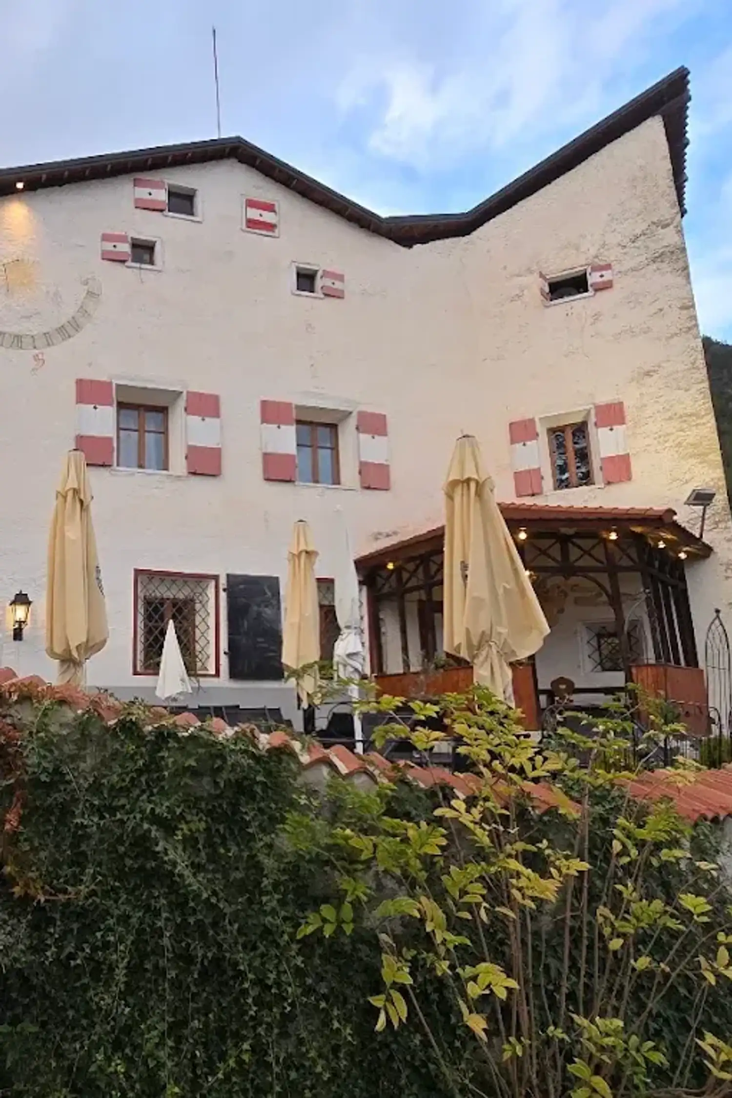 Ansitz Strasshof Restaurant & Pizzeria