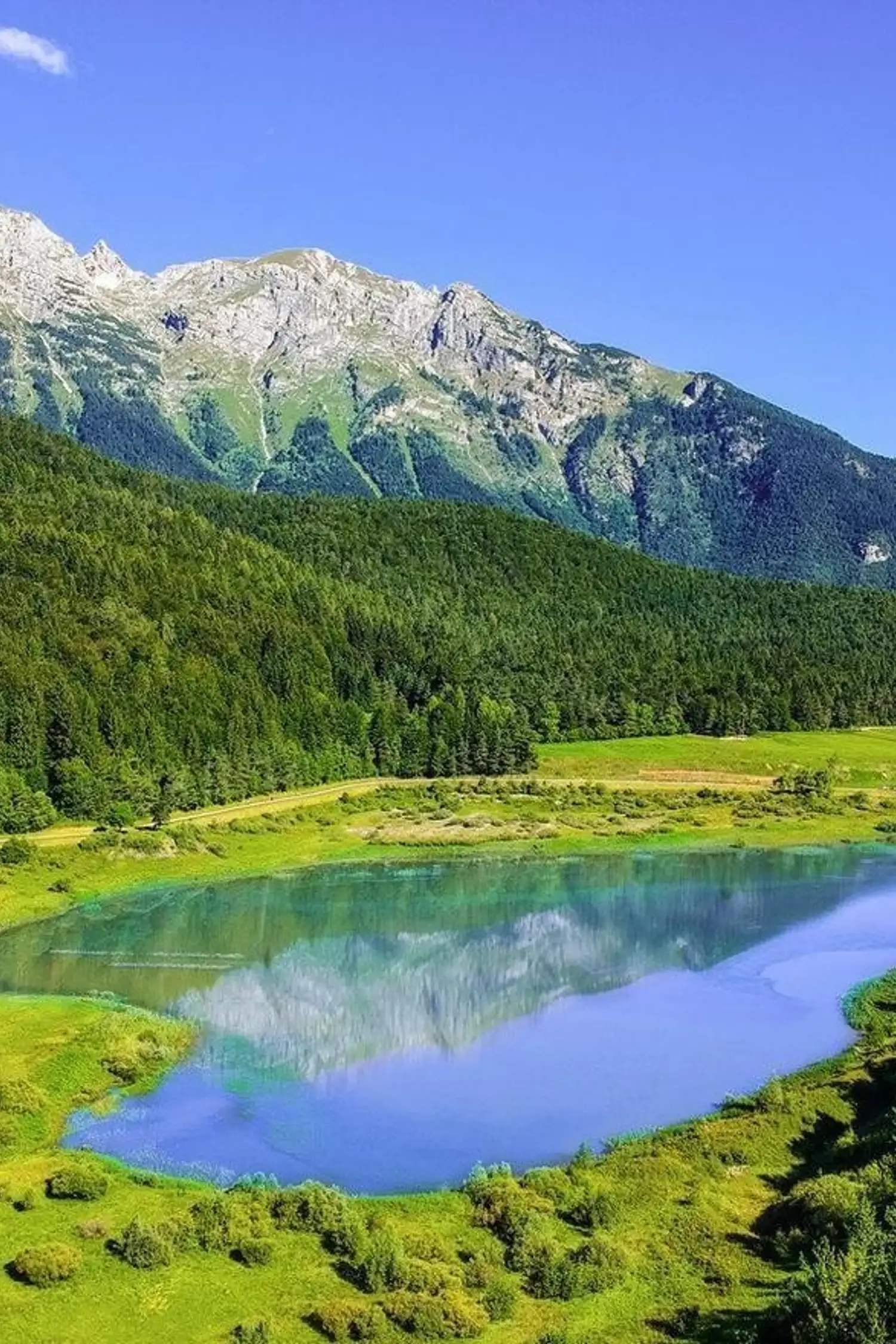 Priori sightseeing tour train