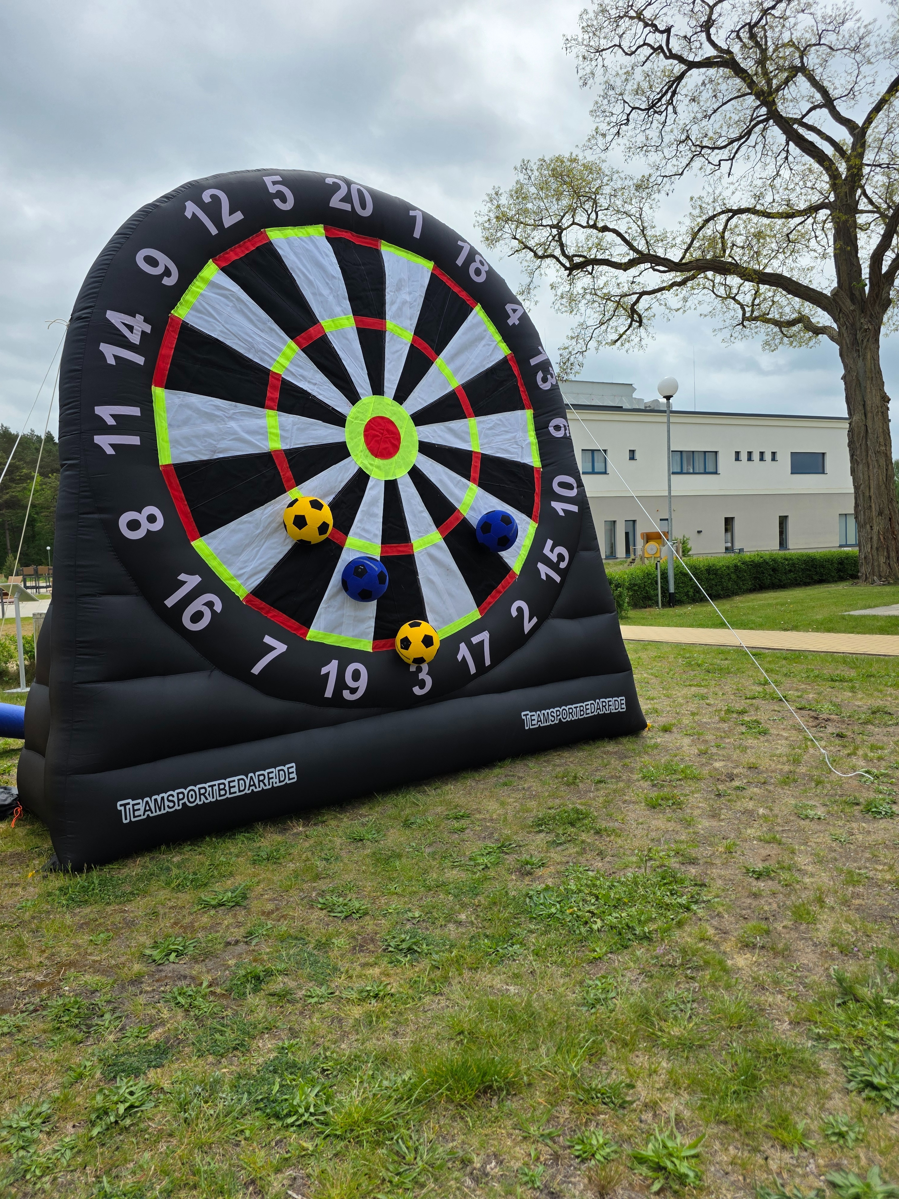 Football Dart XXL