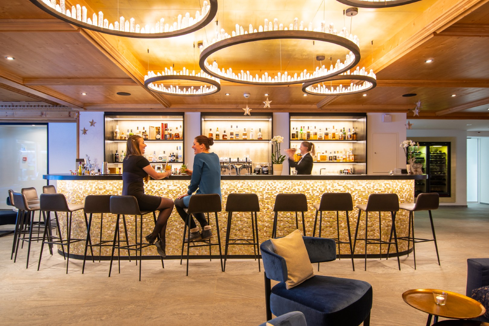 Hotel Bar