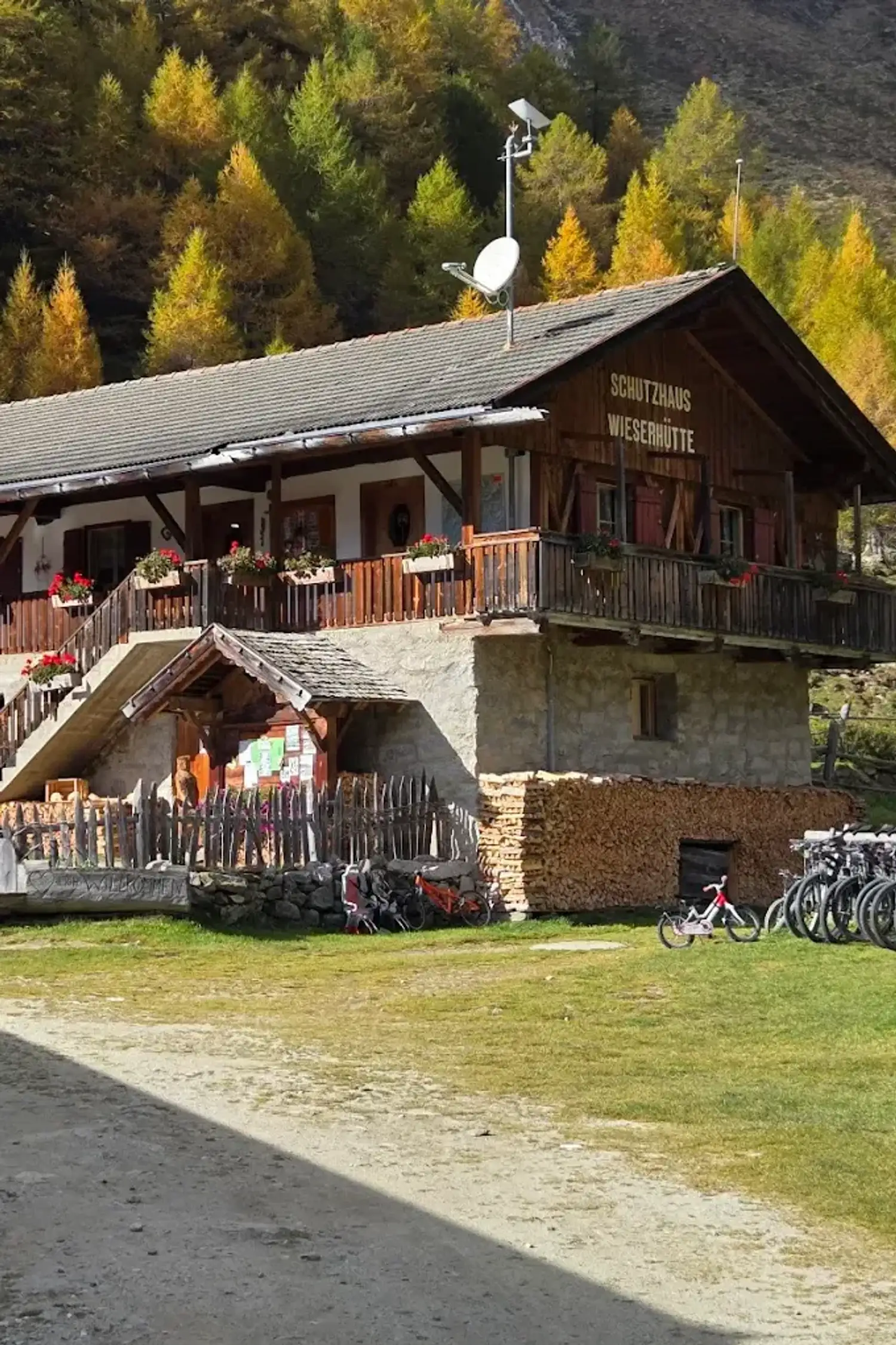 Wieserhütte - Schutzhaus (1.850m)
