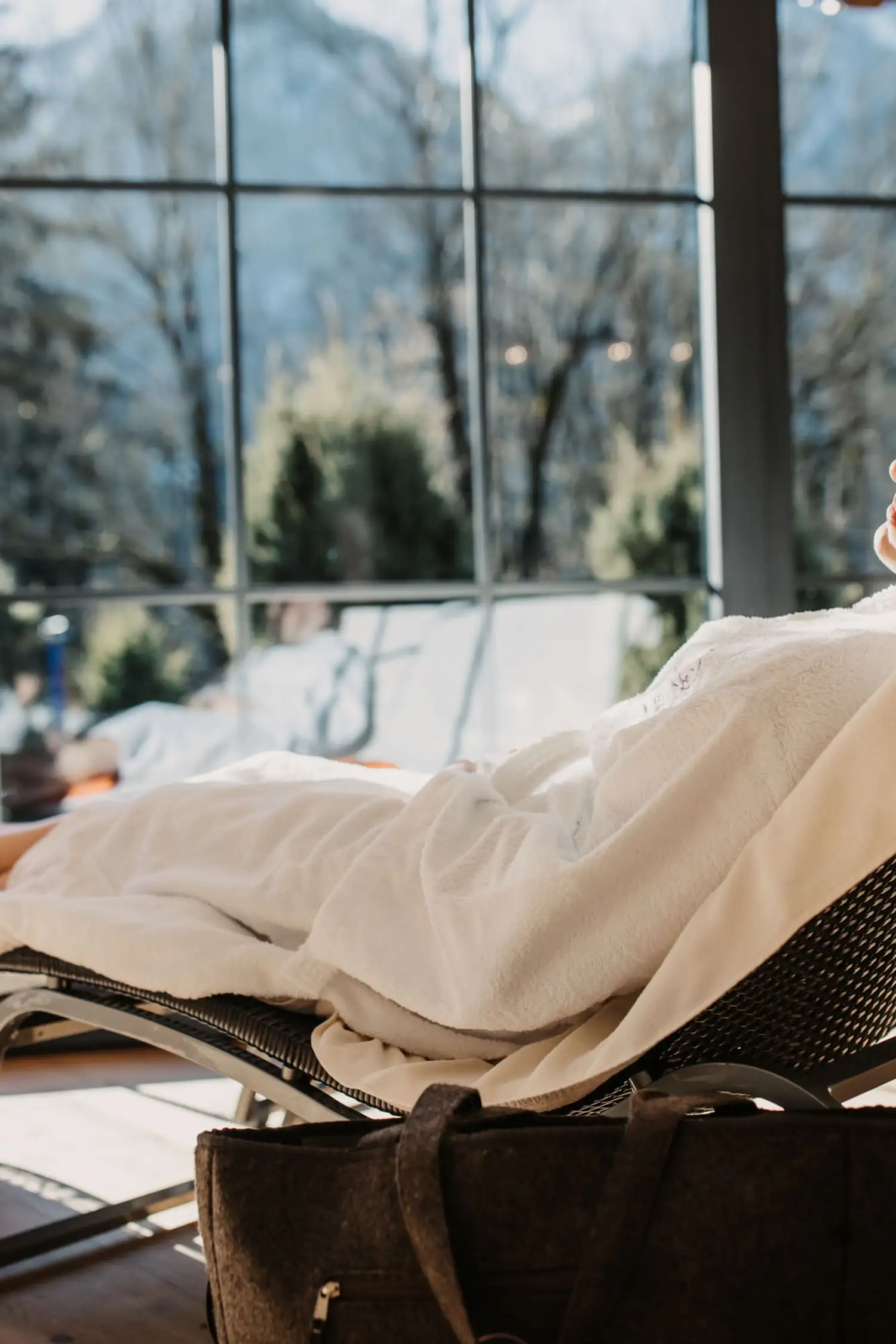 Day Spa Experience:
Let yourself be pampered