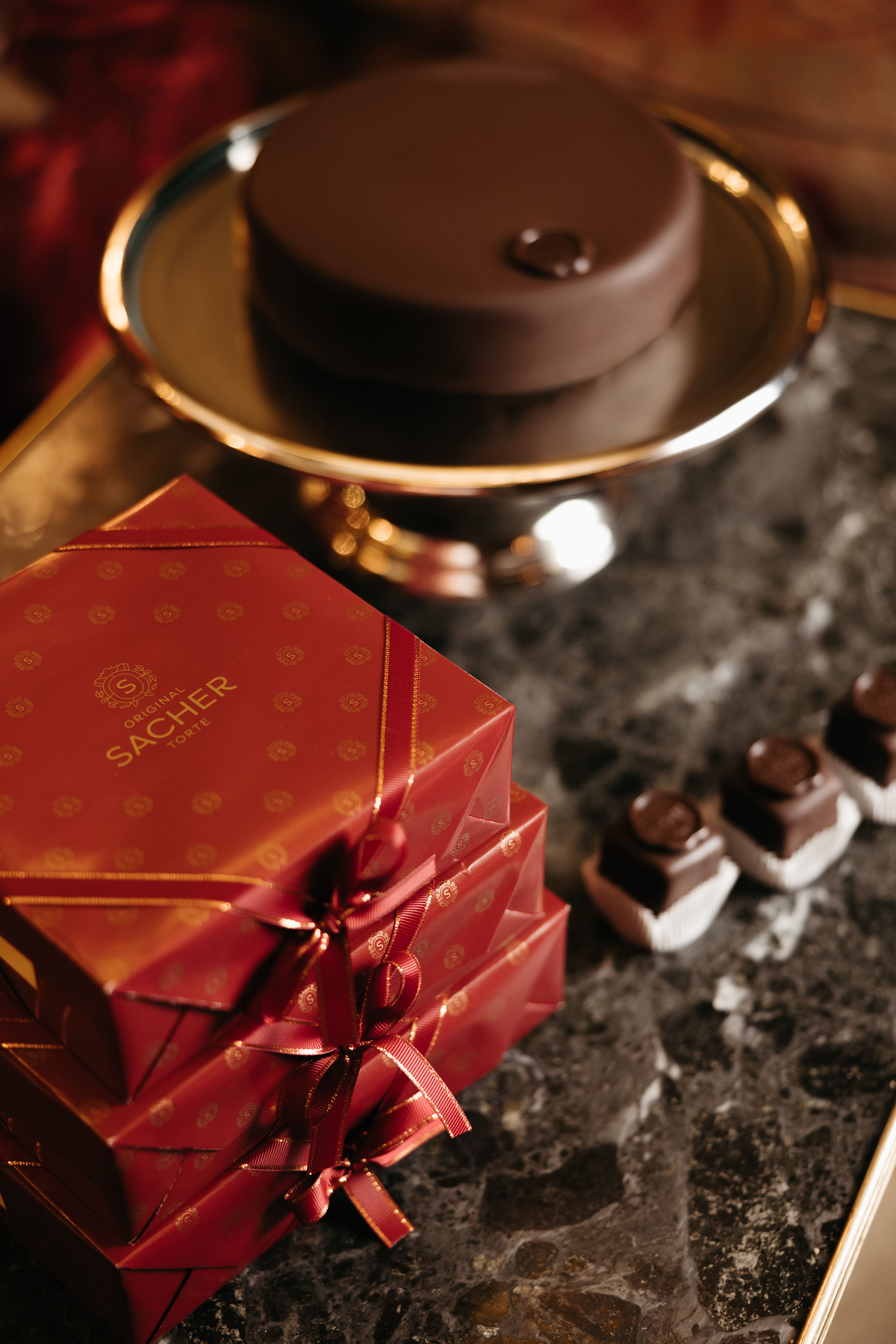 Original Sacher-Torte II - 9 Portions 