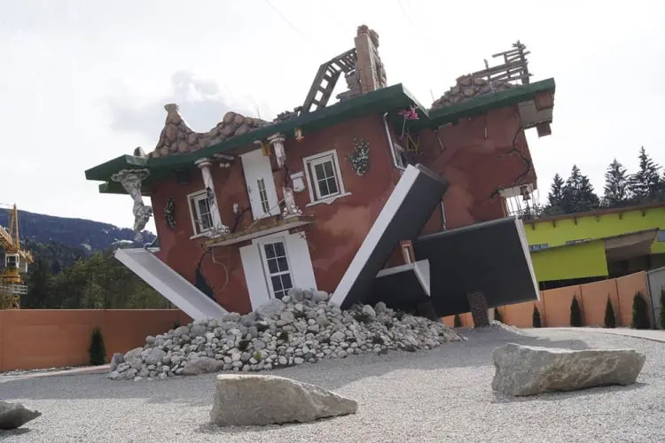 Haus Steht Kopf 