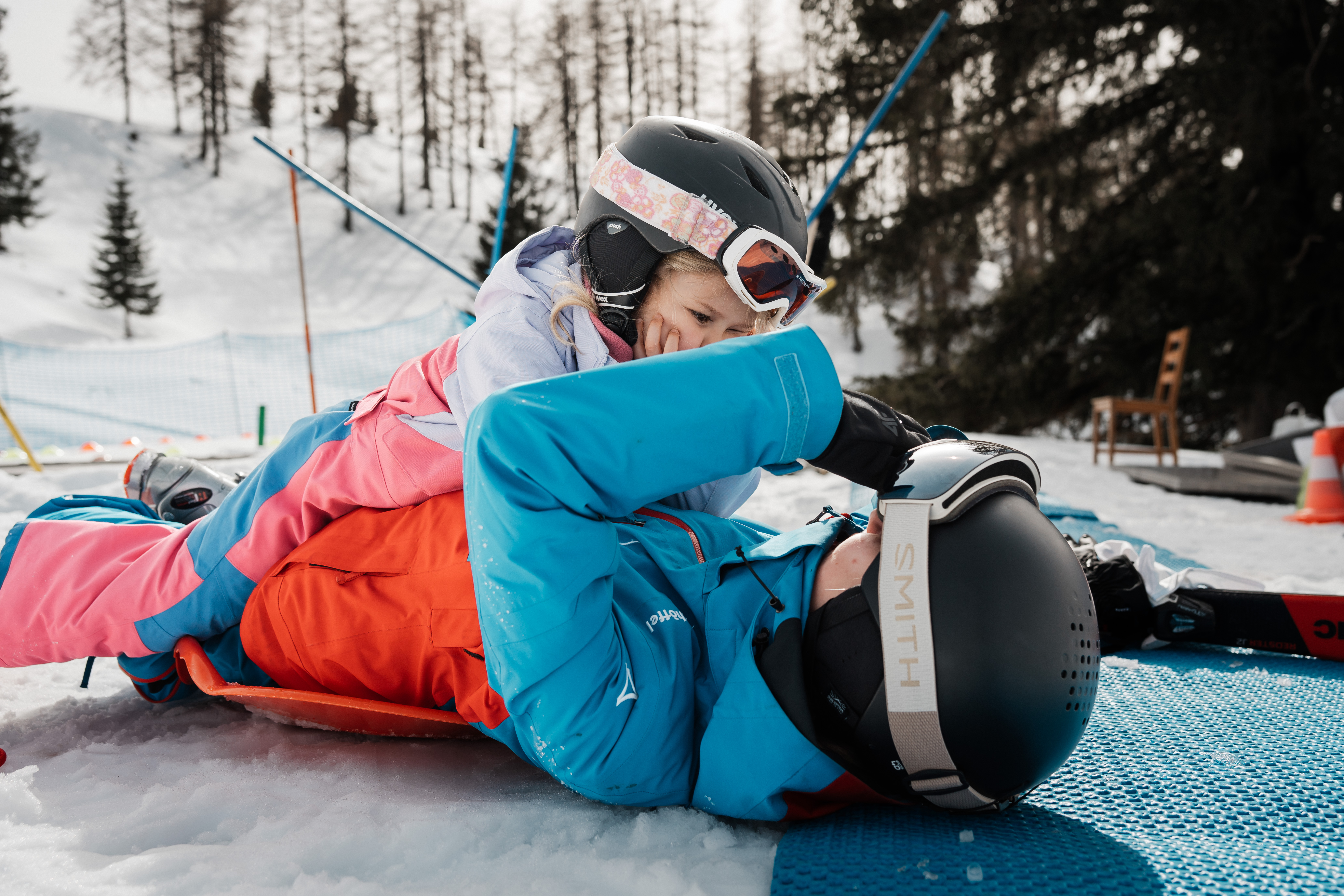 Children's ski school with pick-up & drop-off service