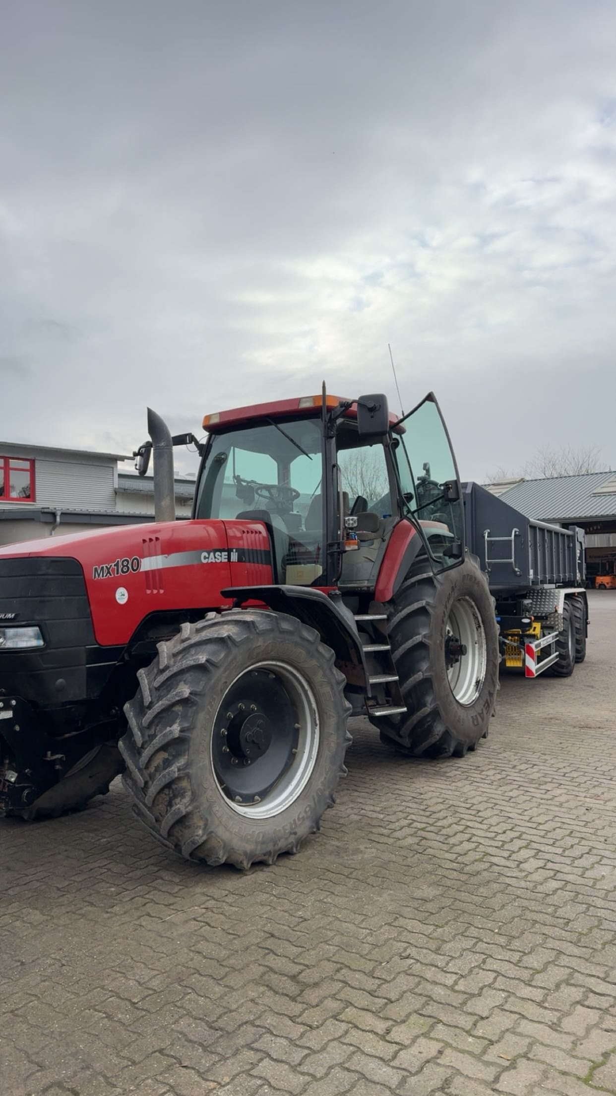 Tractor tour
