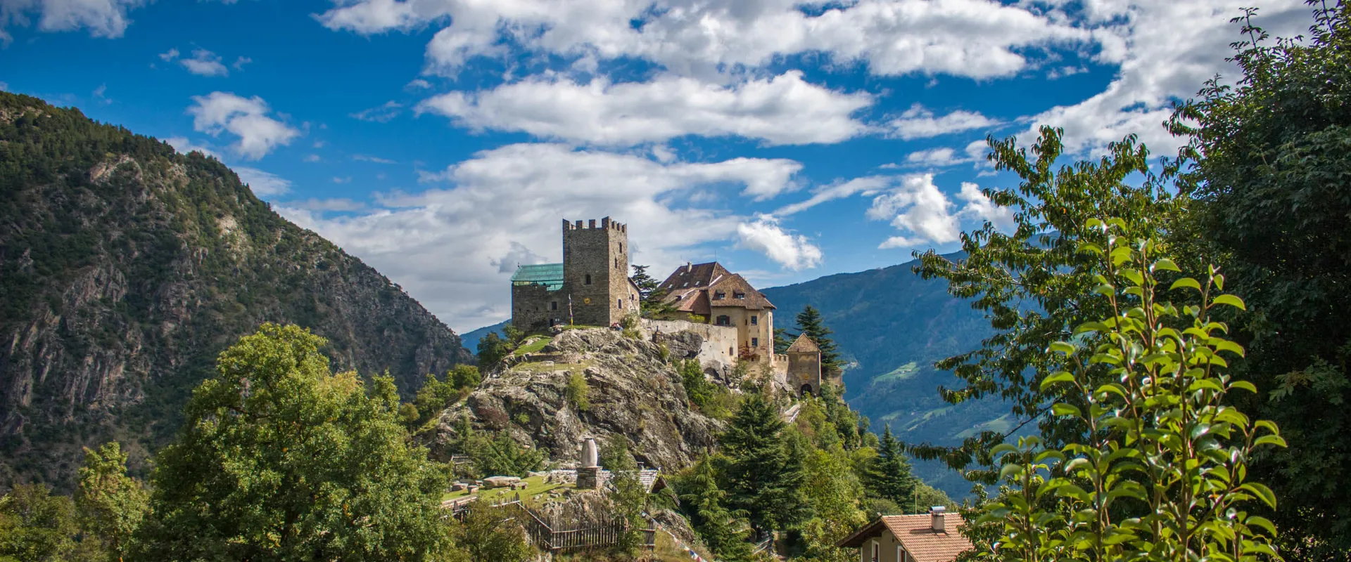 Messner Mountain Museum JUVAL:
The myth of the mountain