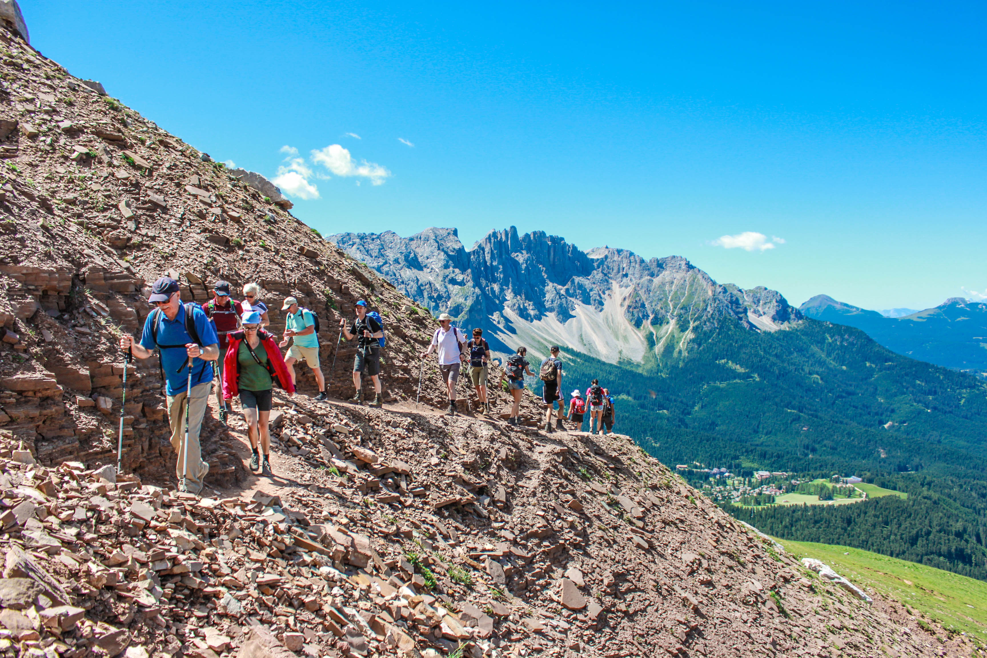 Summit hike and picnic in the Rosengarten