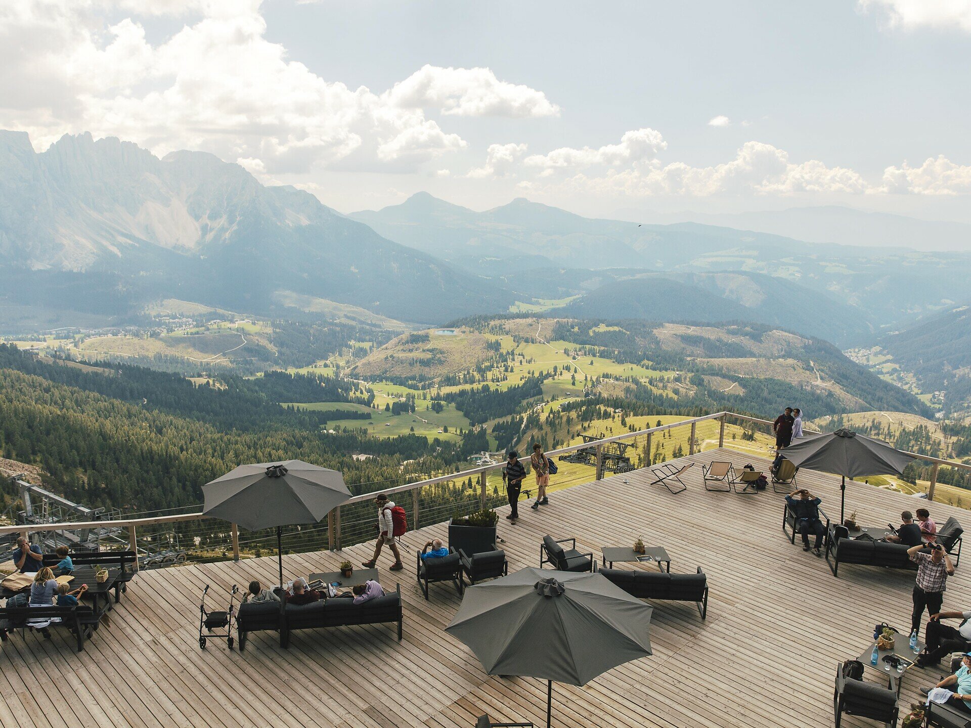 Laurins Apero Vibes - The aperitivo with Dolomite flair